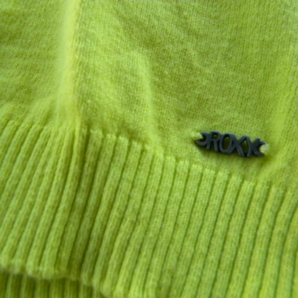 Roxy Cardigan - Picture 3 of 7